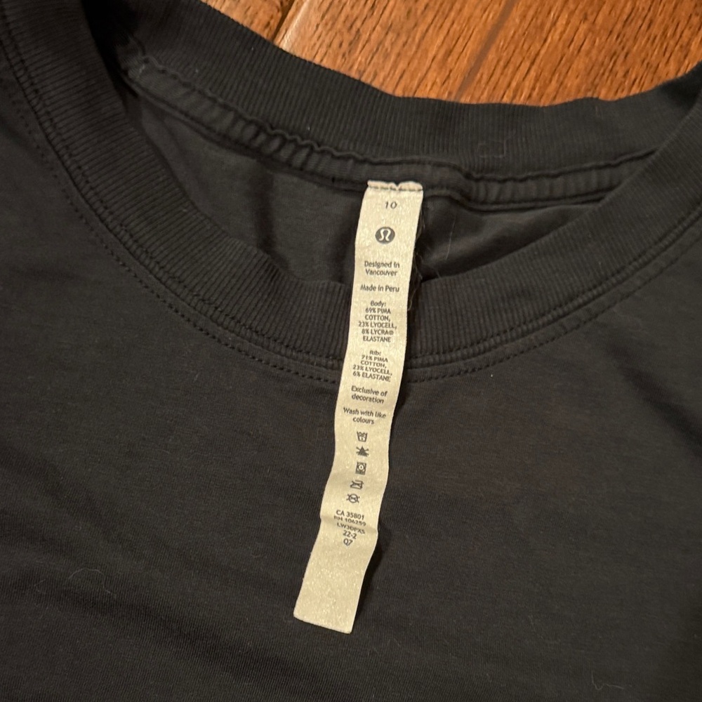 Lululemon Athletica Black Tee - Picture 2 of 3